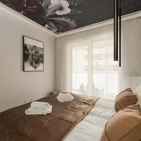 Czarna Perła By Perłowa Przystań Rent - Kołłątaja Apartament